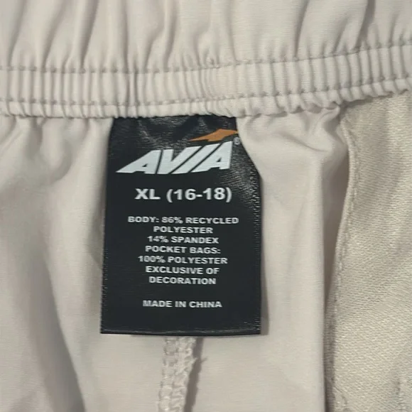 🌟3/$15🌟 Avia Trouser Shorts. Size XL - Picture 6 of 10